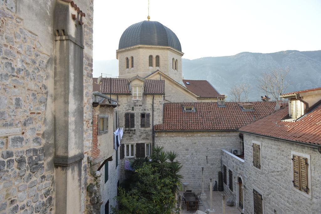 Palazzo Max And Alex Apartments Kotor Exteriör bild