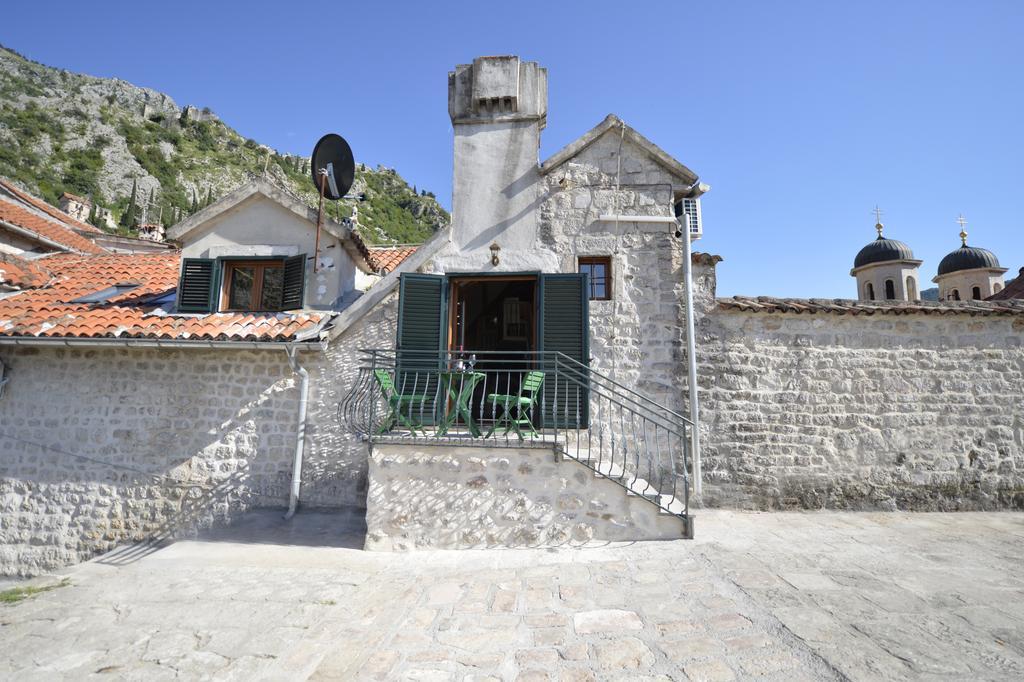 Palazzo Max And Alex Apartments Kotor Exteriör bild